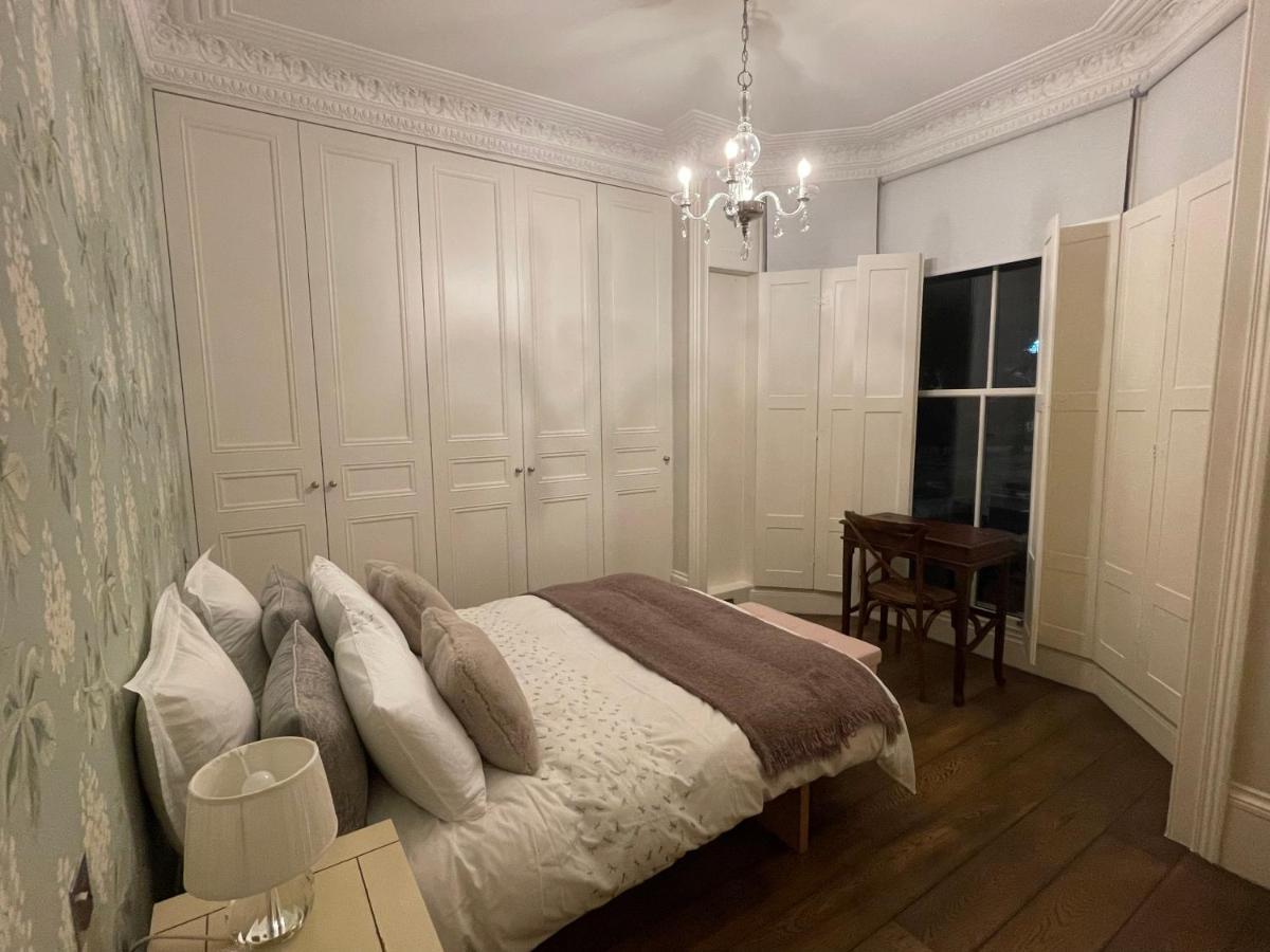 Stylish 3-Bedroom Flat In Kensington 伦敦 外观 照片